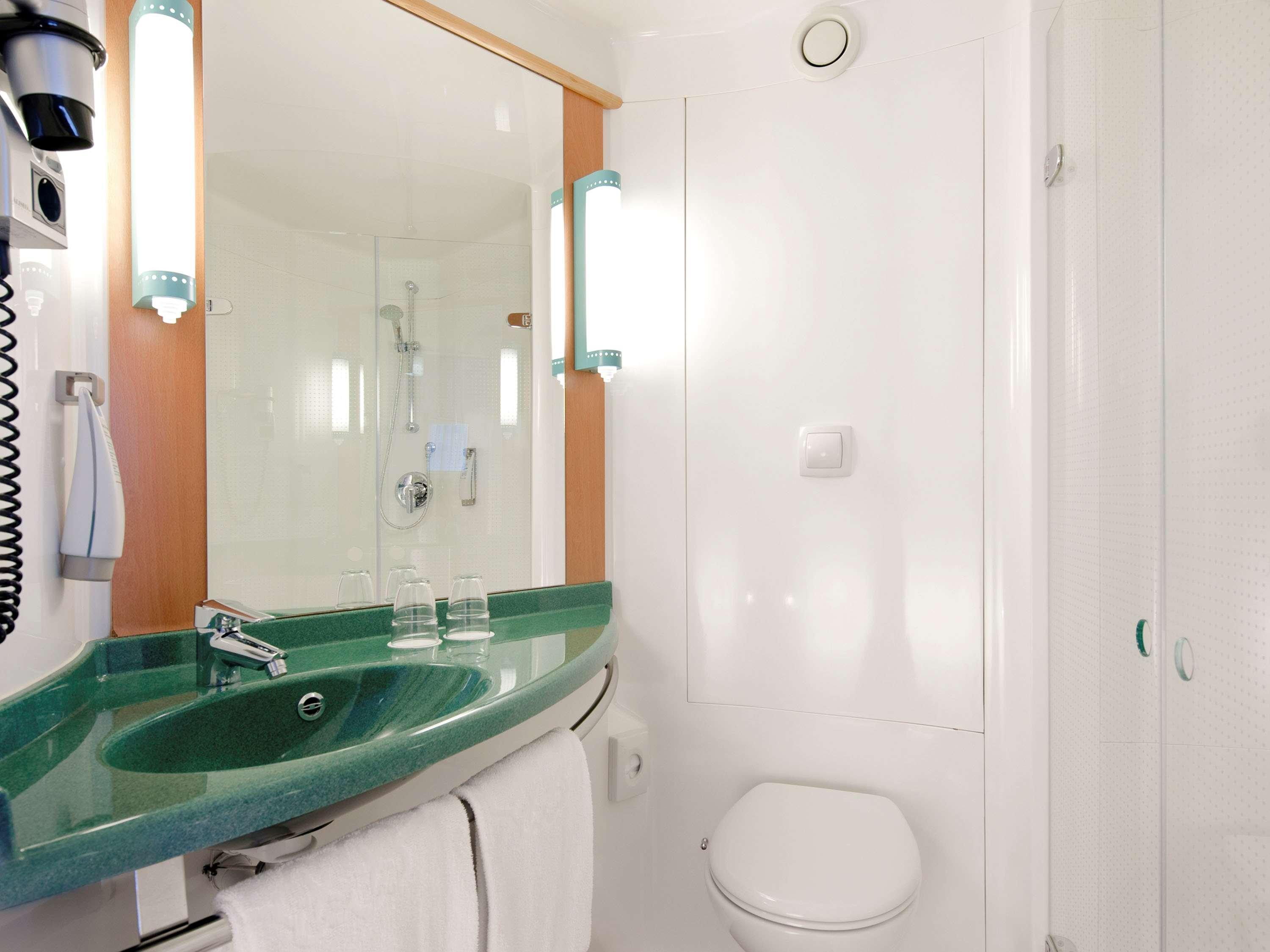 Ibis Hotel Muenchen Garching Garching bei München Εξωτερικό φωτογραφία