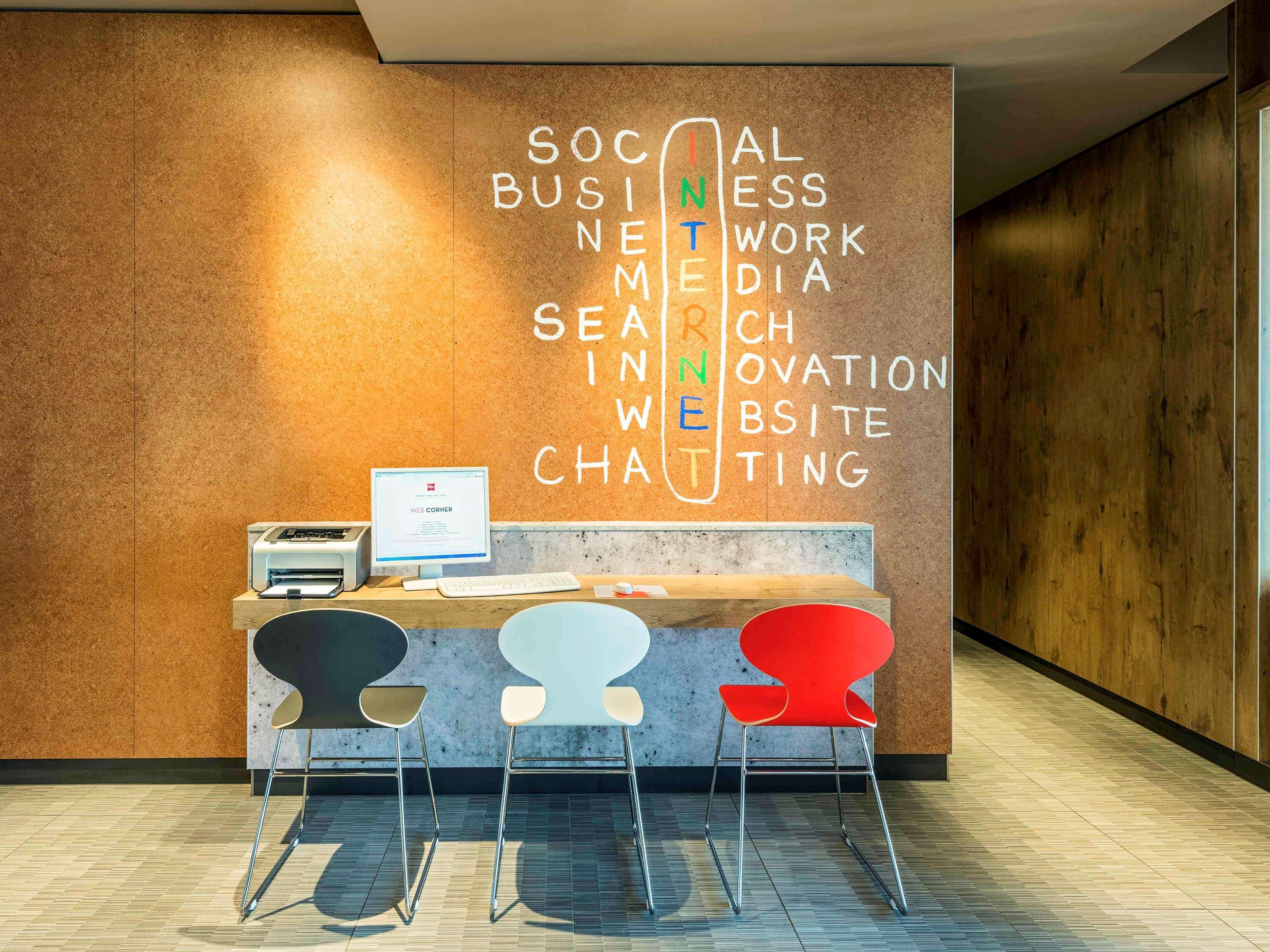 Ibis Hotel Muenchen Garching Garching bei München Εξωτερικό φωτογραφία