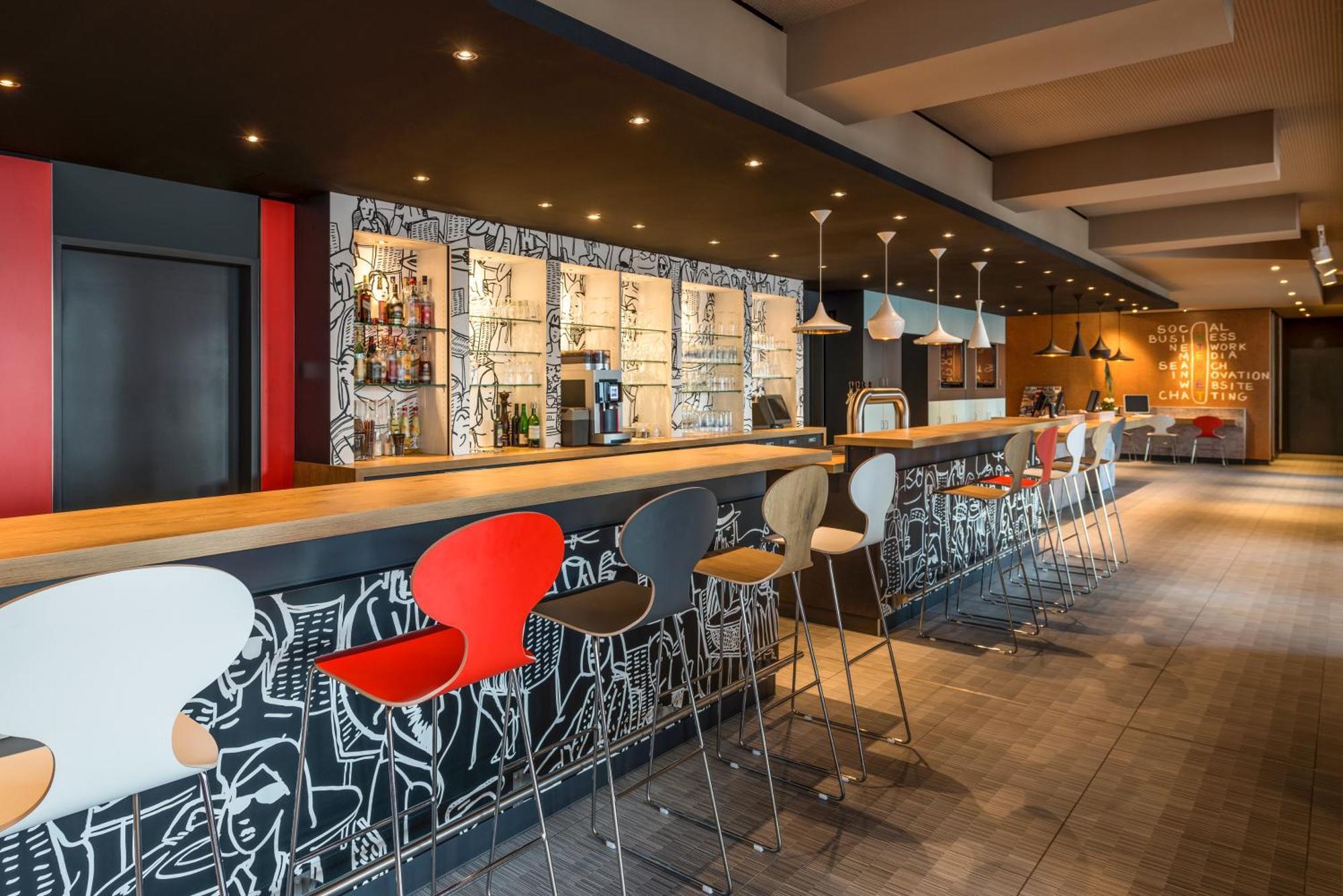 Ibis Hotel Muenchen Garching Garching bei München Εξωτερικό φωτογραφία