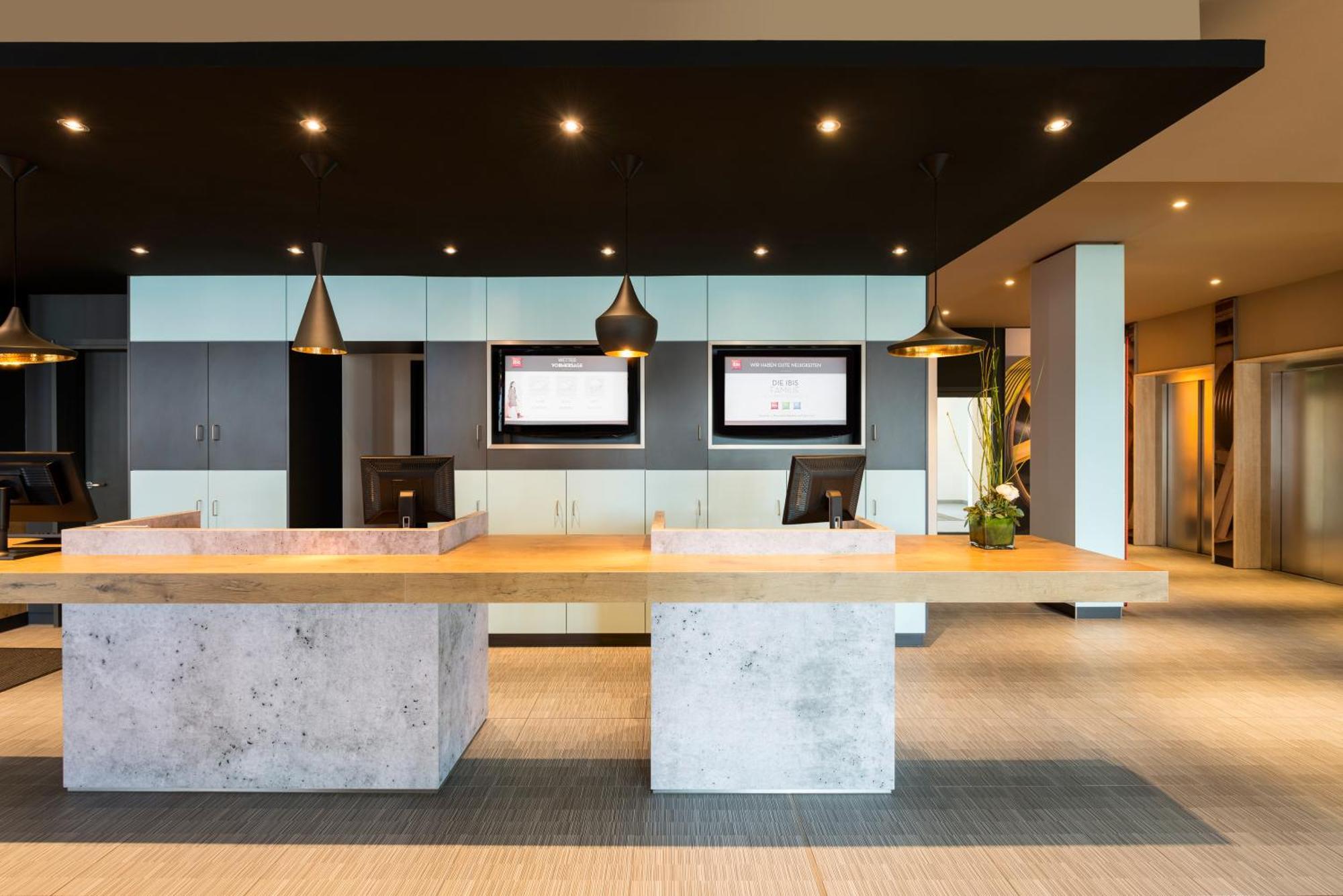 Ibis Hotel Muenchen Garching Garching bei München Εξωτερικό φωτογραφία